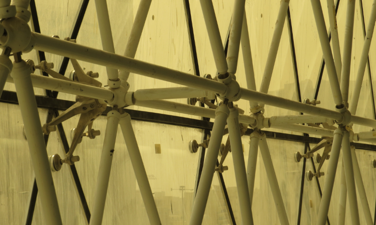 Spaceframe and glass